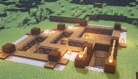 Minecraft: How To Build A Secret Base Tutorial (Hidden House)In this Minecraft build tutorial I show you how to make a secret base that is 100% hidden and bo...
